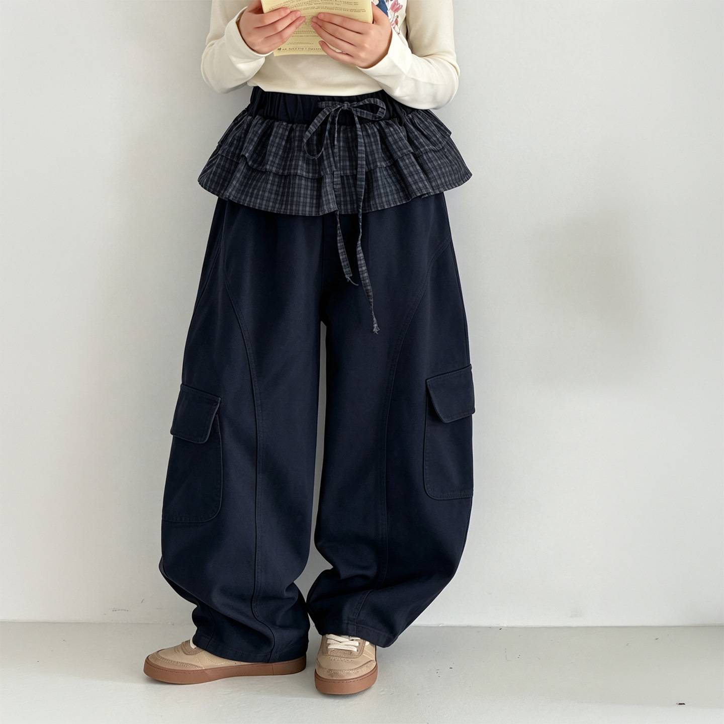 韩系女童格子花边屁帘工装裤2026