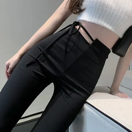 设计感高腰微喇叭裤女春秋绑带修身显瘦马蹄裤黑色休闲拖地长裤子