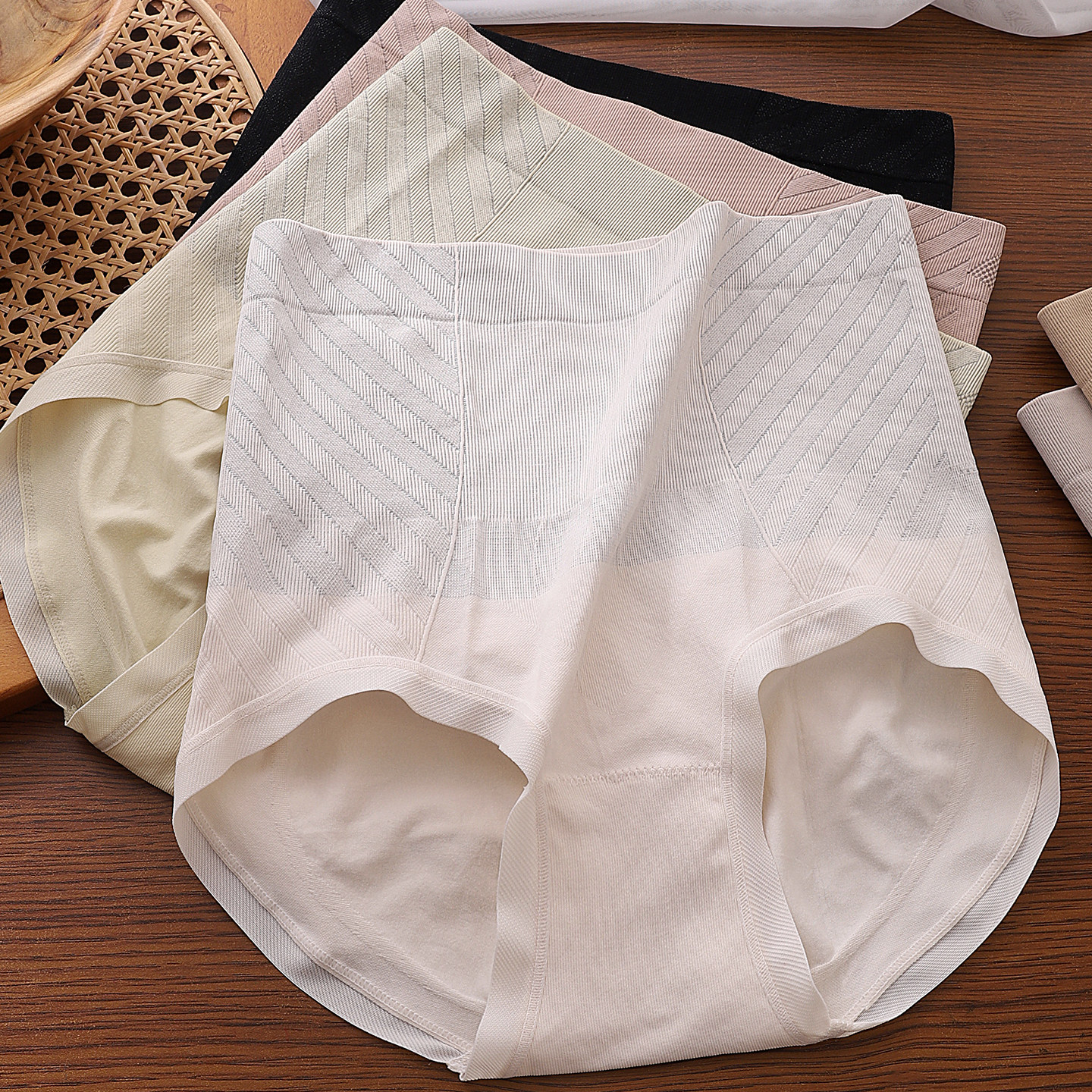 秋冬新款高腰收腹内裤女纯棉裆抗菌透气性感3D蜜桃臀无缝包臀短裤,女士内衣/男士内衣/家居服,女三角裤,淘宝优惠券,粉丝福利购,淘宝优惠卷