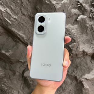 适用于IQOONEO11手机壳个性创意全包式磁吸充电pp软壳iqooneo10pro/neo9散热轻薄iqooz10turbo/z11turbo男女p