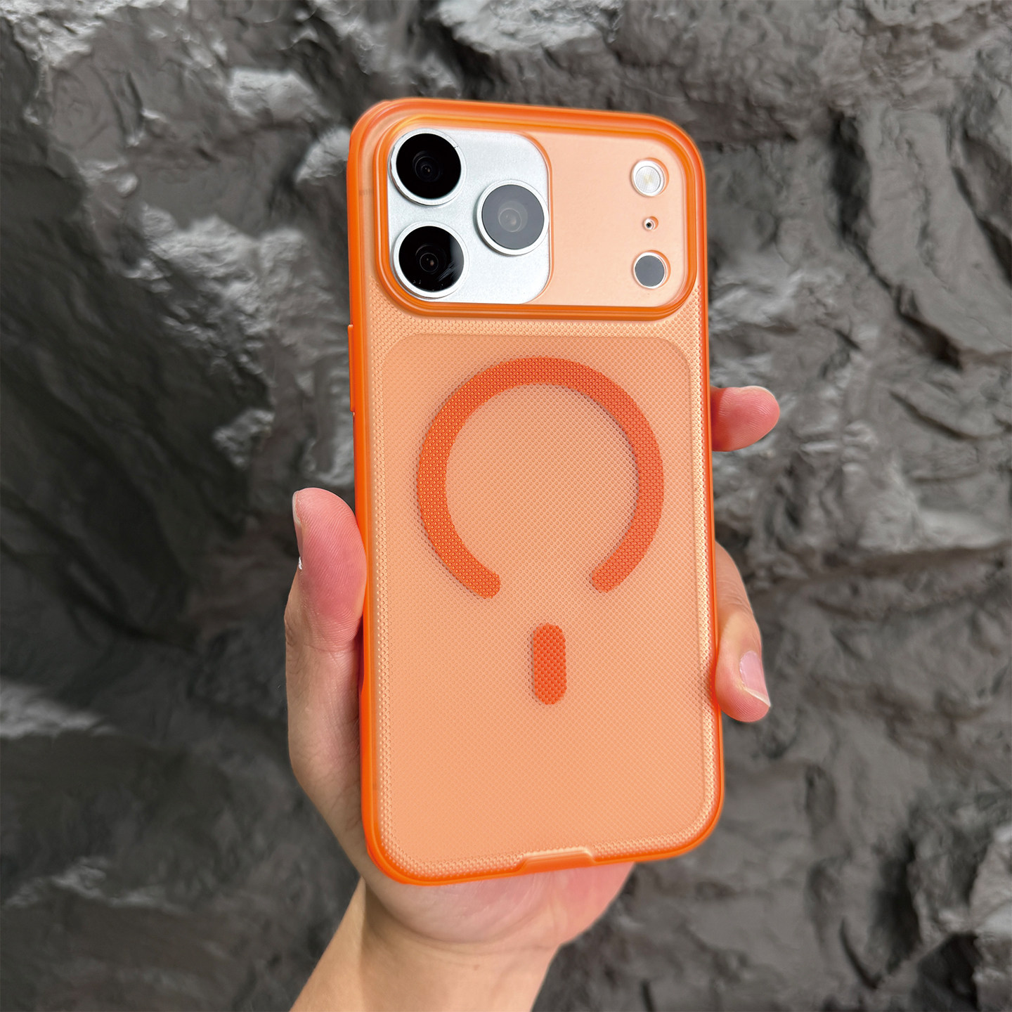 适用于苹果17promax手机壳个性创意全包式半透明潮男女苹果16pro/15pro简约防摔强磁吸硬壳苹果14pro/13pro套