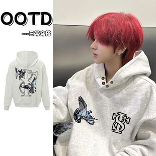 百搭男女秋冬加厚加绒印花帽衫 2026国潮纽扣款 连帽卫衣情侣时尚