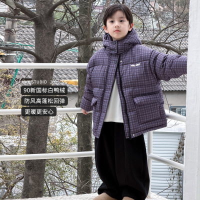 男童冬季羽绒服儿童冬装连帽外套2025新款中大童90白鸭绒男孩上衣