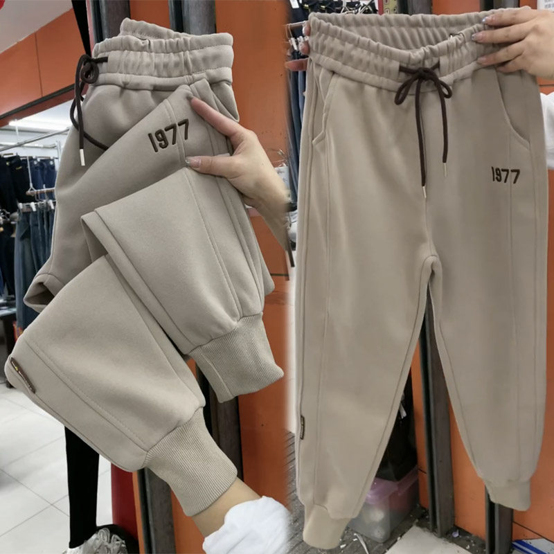 加绒2024秋冬季纯棉休闲裤卫女宽松百搭束脚哈伦裤显瘦刺绣运动裤,女装/女士精品,休闲裤,淘宝优惠券,粉丝福利购,淘宝优惠卷