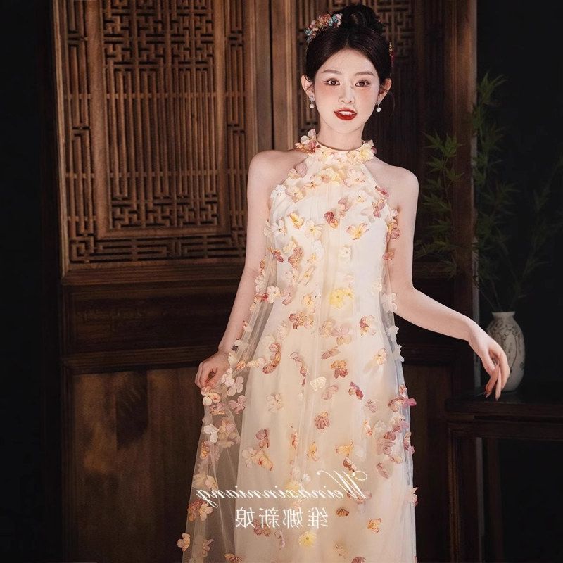 连衣裙2025新款新娘法式敬酒服