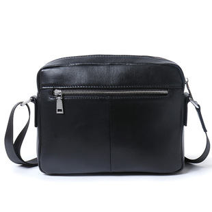 代发 斜挎小包休闲真皮男包横款 日本ぜいた男士 单肩包头层牛皮男式