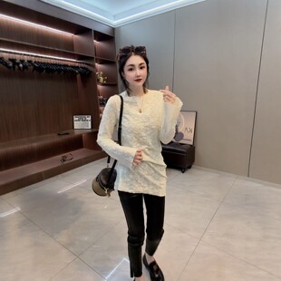蕾丝打底衫女秋季2026新款修身显瘦内搭长袖t恤中长款遮屁股上衣