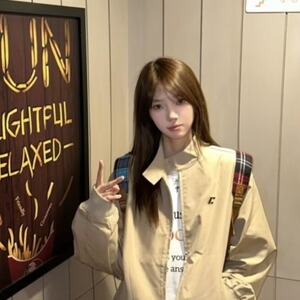 网图现货  卡其色美式宽松短款刺绣立领夹克男JK27/P65图片