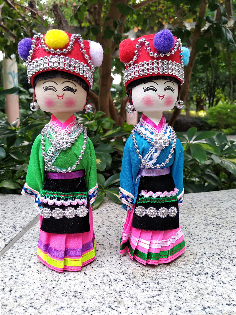 少数民族娃娃玩偶木人偶玩具布艺广西旅游工艺品壮族特色民族娃娃