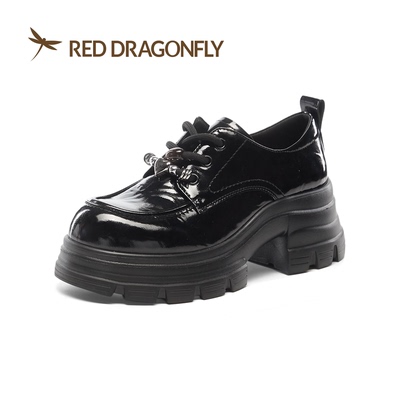 红蜻蜓春女单鞋休闲乐福漆皮厚底