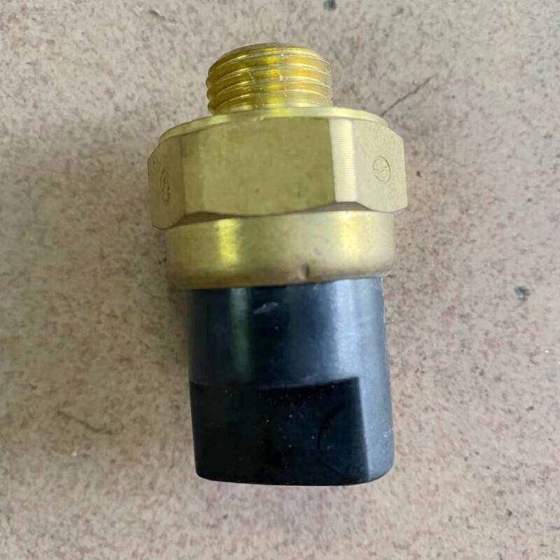 适用中兴旗舰一汽坤程江淮瑞铃皮卡4D25柴油水温传感器水温塞正厂
