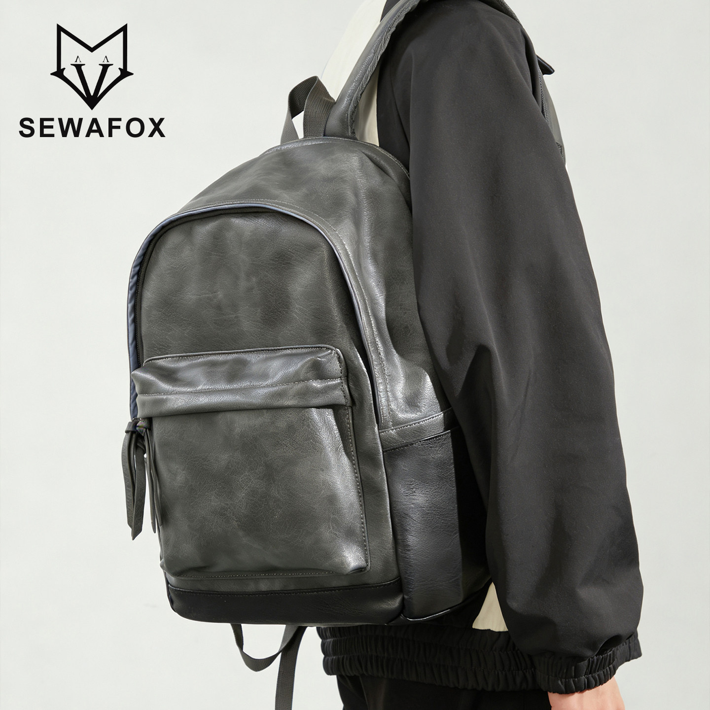 男士潮牌高级感皮质双肩包大容量商务通勤电脑背包休闲旅行书包女