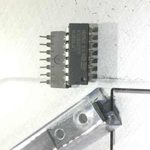 LM723CN 高精度电压调节器 DIP-14 LM723 全新正品 NSC国半