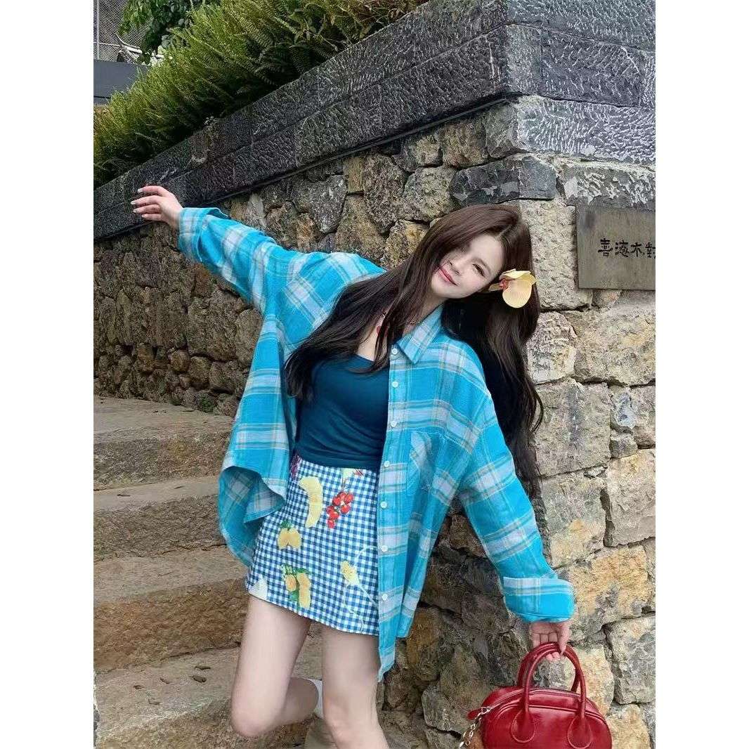 多巴胺蓝色格子防晒衬衫外套女夏季新款外搭休闲宽松衬衣长袖上衣