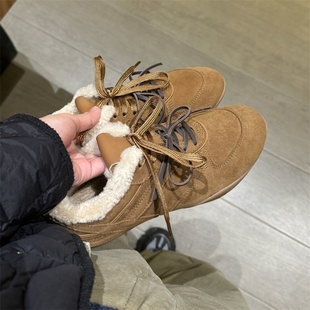 真皮毛毛单鞋 保暖防滑休闲运动鞋 女秋冬新款 复古Ηmiu羊毛德训鞋
