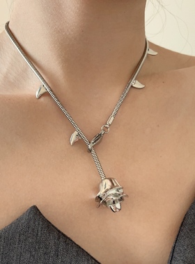 Willa｜银色金属荆棘玫瑰花吊坠项链Y2K个性甜酷辣妹嘻哈锁骨链女