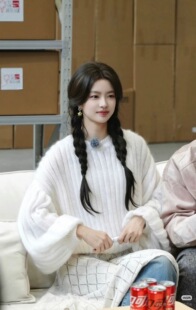 徐若晗同款毛衣白色套头圆领简约时尚百搭灯笼长袖针织上衣女潮