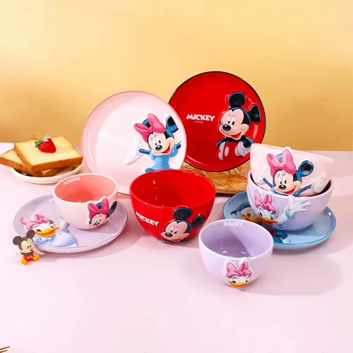 迪士尼新品米奇陶瓷浮雕碗盘家用米饭碗西餐盘高级感餐具套裝礼品