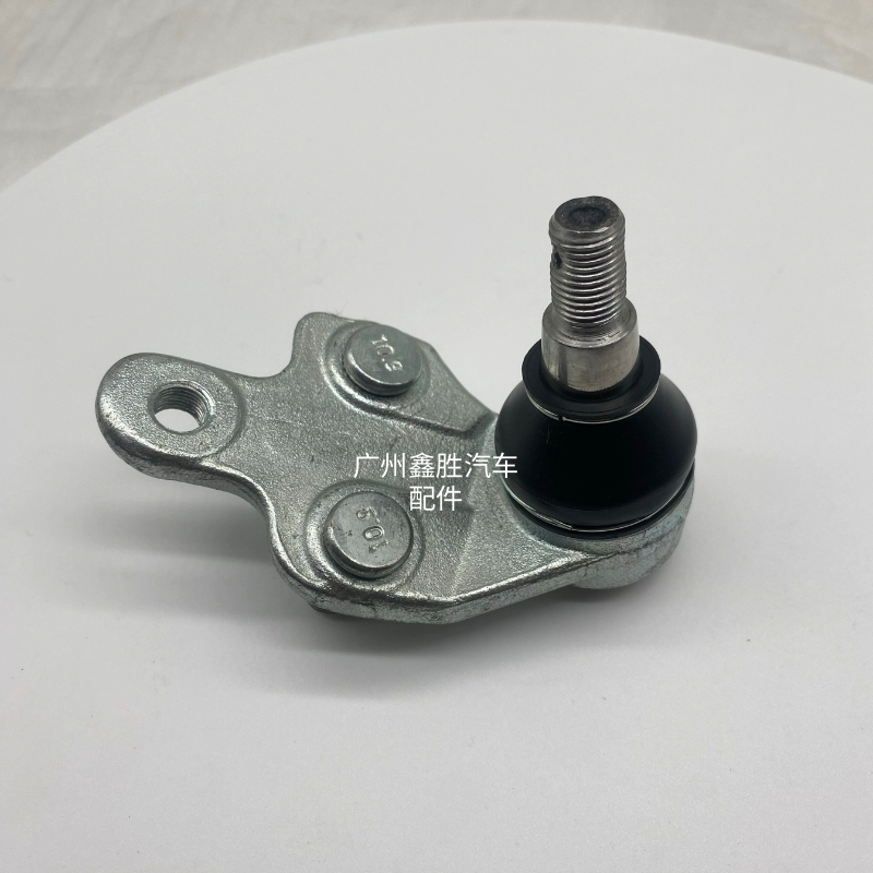 适用于丰田埃尔法ANH10 MNH10 2003-2007款前下摆臂下悬挂球头