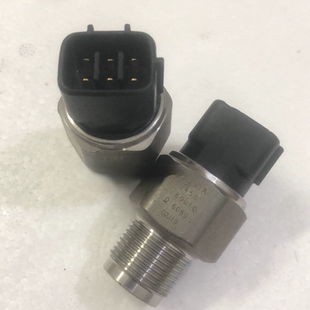 适用丰田海拉克斯VIGO REVO 燃油共轨传感器 共轨高压阀原厂下线