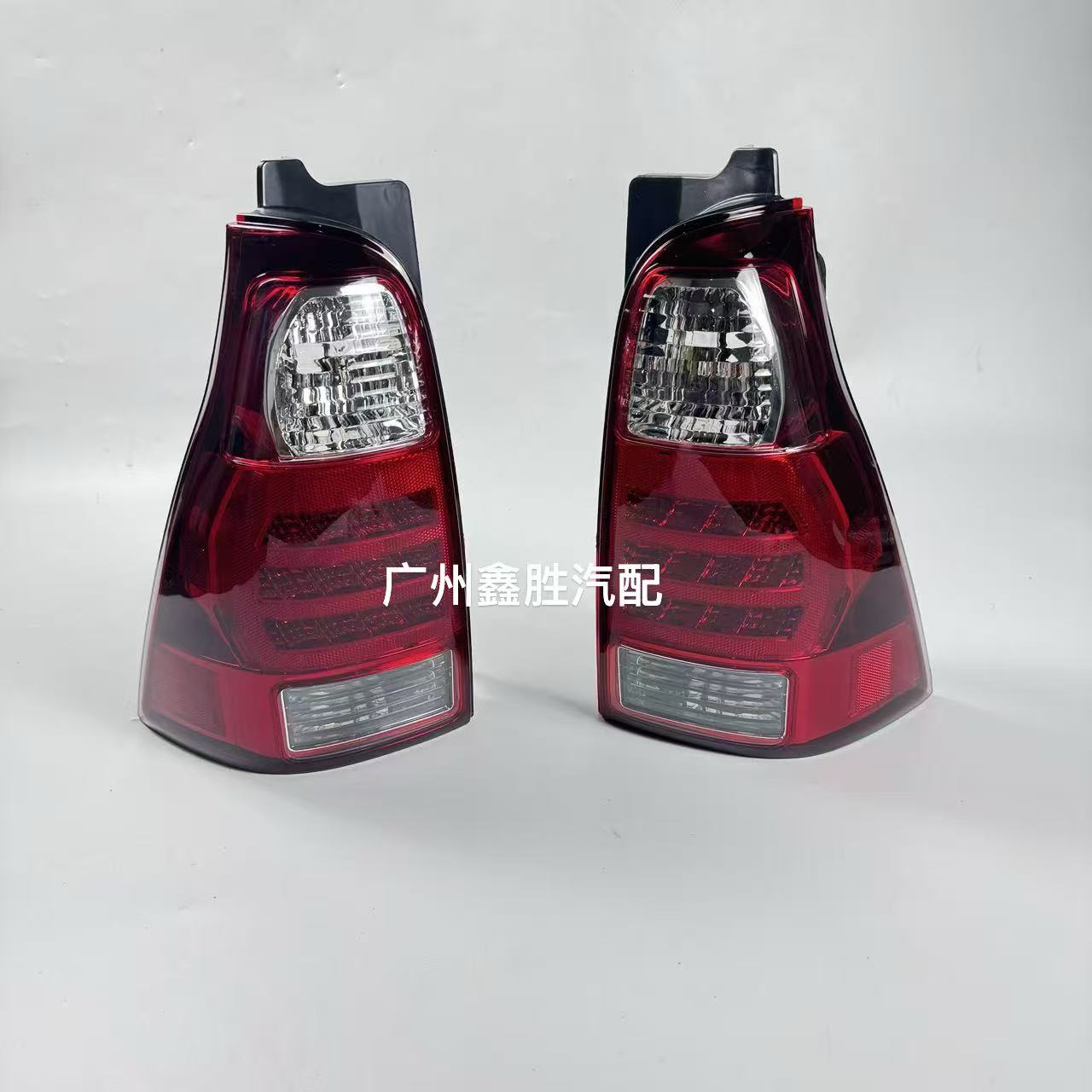 适用超霸4RUNNER 2005-2009款HlLUX SURF后尾灯后后尾灯总成