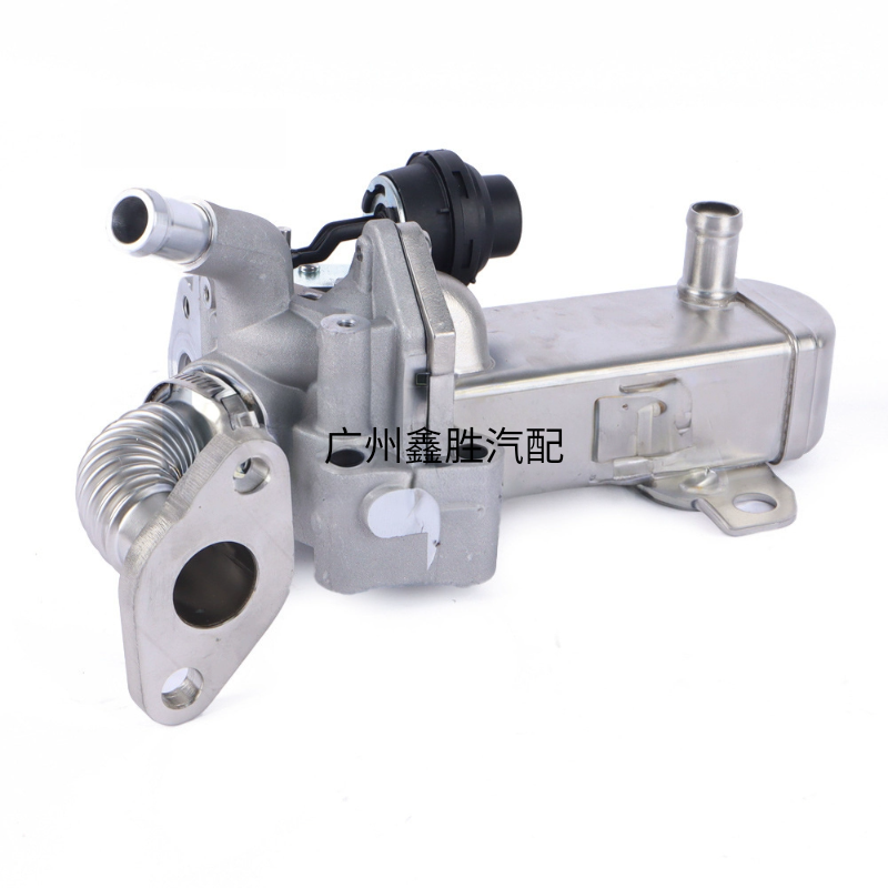 适用于日产纳瓦拉NAVARA NV350 URVAN YD25发动机EGR冷却器总成