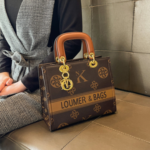 夏天休闲真皮戴妃包手提百搭