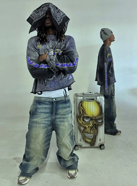 Hellstar Studios 洗水做旧卷边圆领休闲卫衣