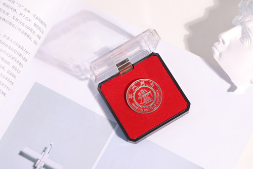 上海交通大学校徽纪念品
