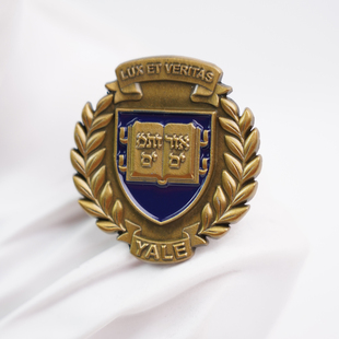 耶鲁大学校徽 耶鲁大学徽章 耶鲁大学纪念品金属 国外大学校徽