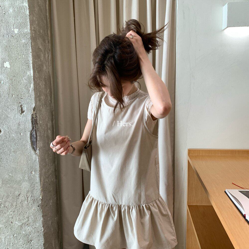 早春Hers简约韩系日常无袖娃娃中款连衣裙休闲显瘦质感百搭背心裙