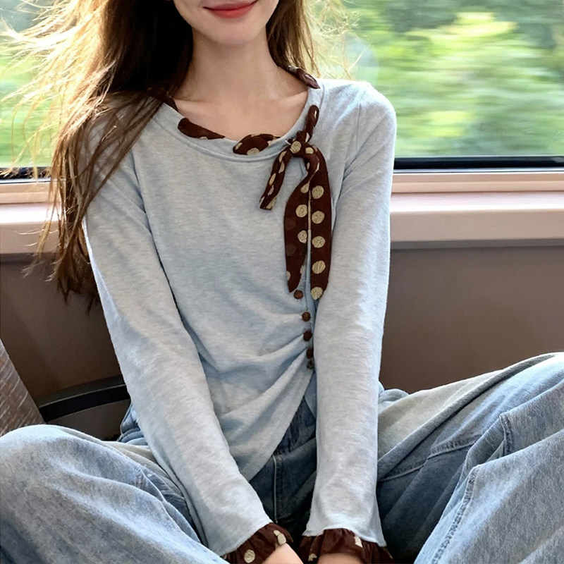 浅蓝色撞色飘带T恤女春新款波点蝴蝶结装饰宽松显瘦休闲长袖上衣