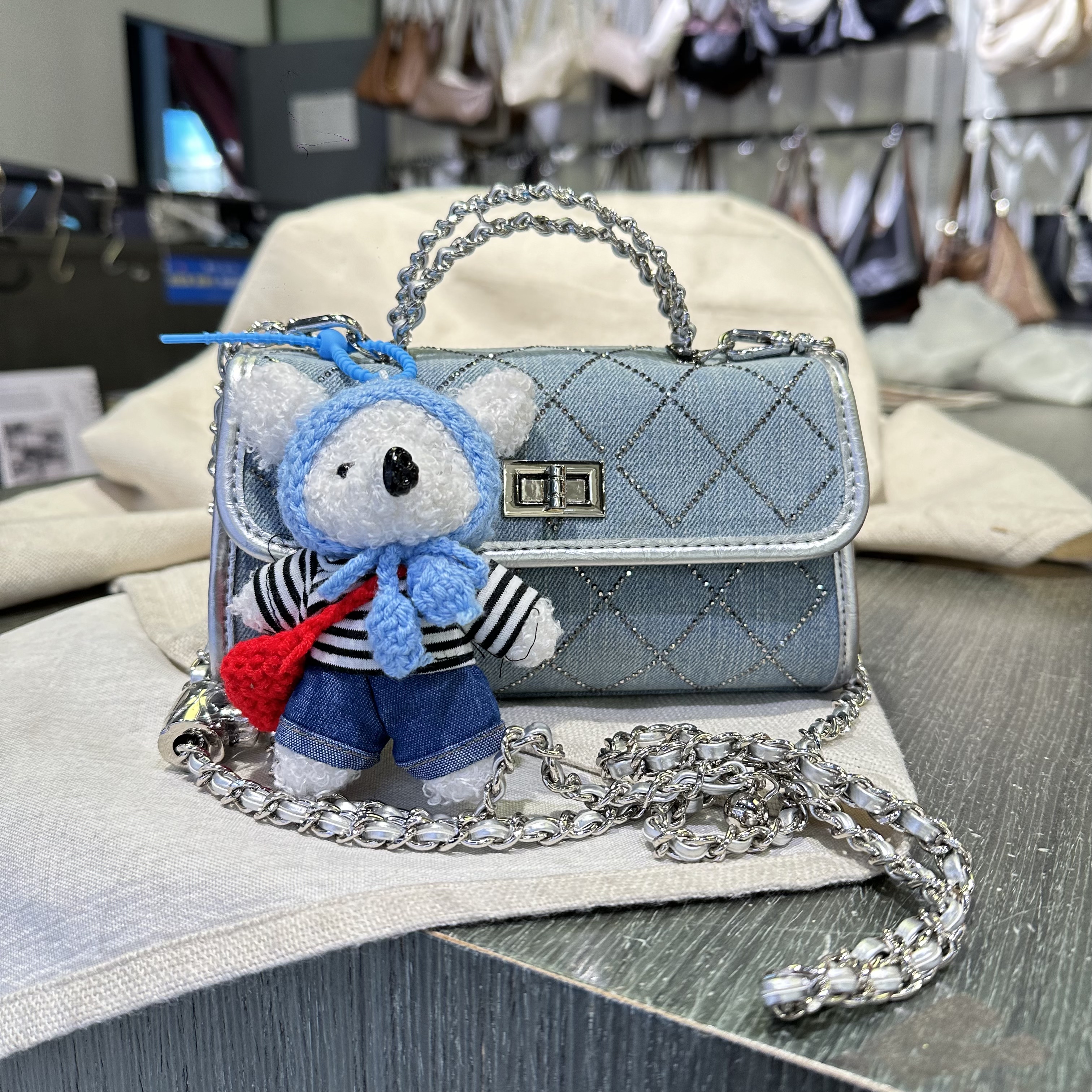 好莱奴新款时尚牛仔布锁扣小香风手提包百搭通勤链条斜挎包休闲女