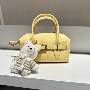 新款 糖果色手提波士顿包百搭通勤软皮斜挎包休闲女包简约纯色 时尚