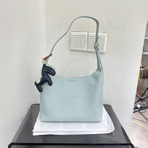 宝黛名媛新款荔枝纹单肩腋下水桶子母包定型轻便百搭简约斜挎包女