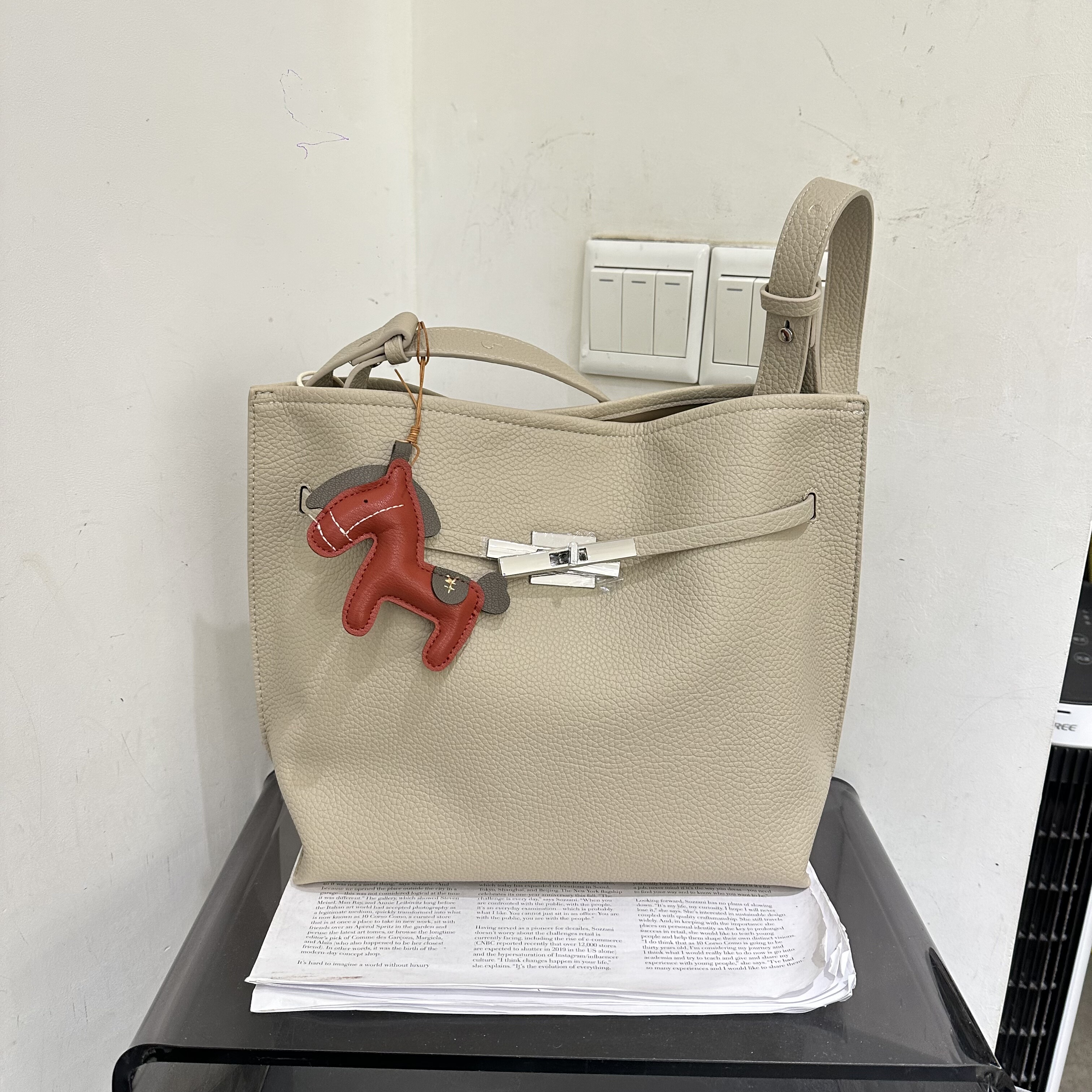 宝黛名媛新款荔枝纹大容量单肩腋下托特包复古休闲慵懒风软皮子母