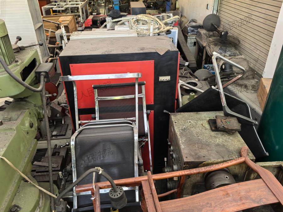 2月9日惠州存放于惠州市仲恺高新区惠台工业区惠风东一路5号厂房内的机器设备一批网络拍卖公告