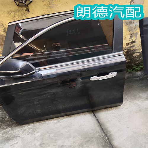 适用于 16-18款 荣威 rx5 左前 车门 左前门壳