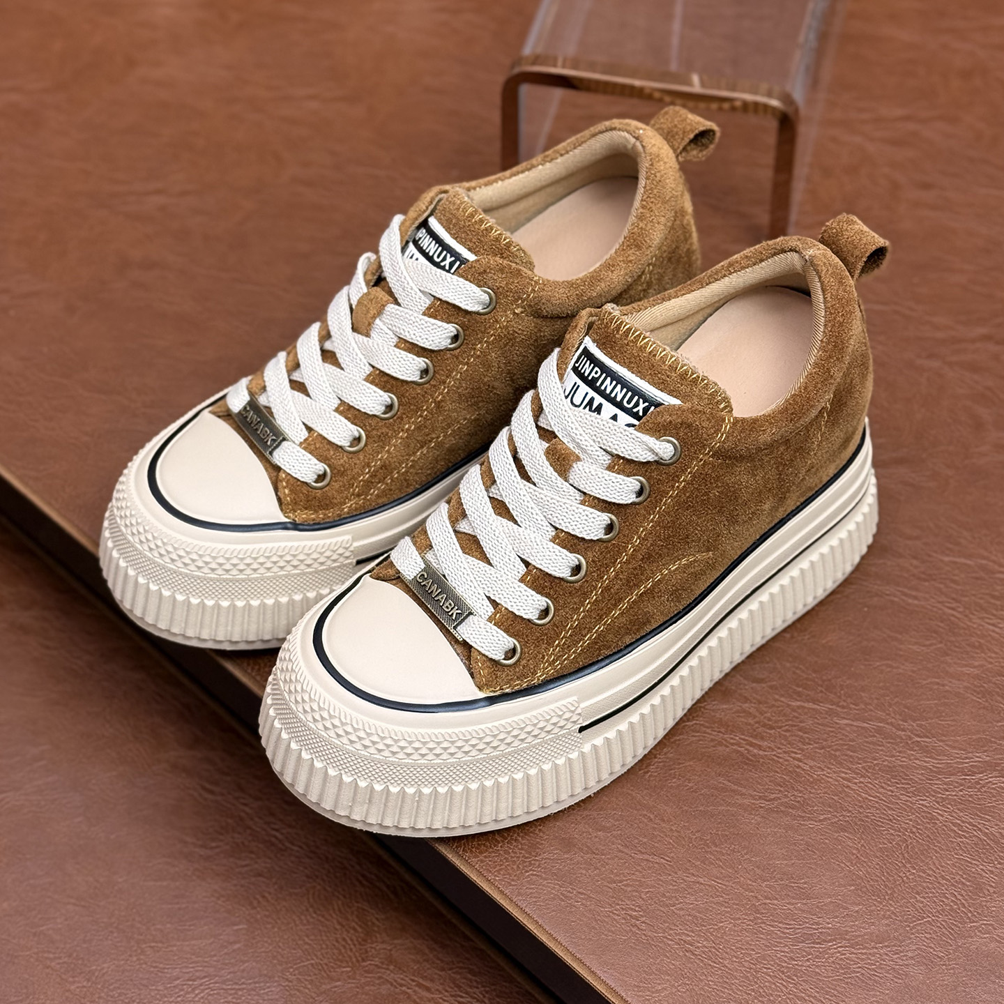 真皮加绒显脚小内增高8-10cm女款小个子厚底松糕板鞋2025秋冬新款