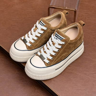 真皮加绒显脚小内增高8-10cm女款小个子厚底松糕板鞋2025秋冬新款