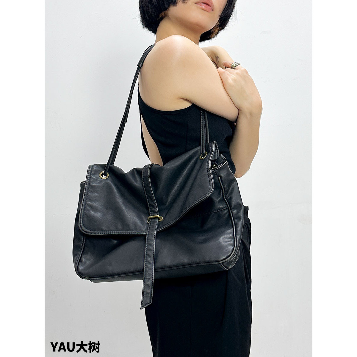 YAU大树 美式复古机车包轻便软皮电脑包简约百搭潮酷单肩包腋下包