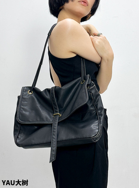 YAU大树 美式复古机车包轻便软皮电脑包简约百搭潮酷单肩包腋下包