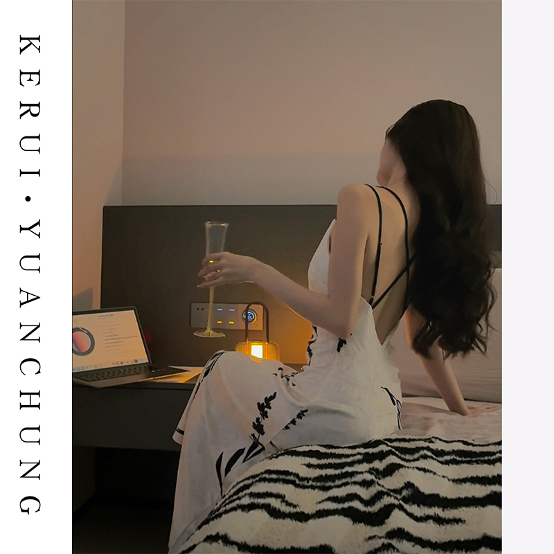 秋冬法式加绒睡袍吊带女性感