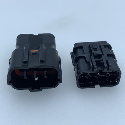 汽车线束插头 连接器 胶壳护套MG610339-5/MG640341-5外壳现货8孔