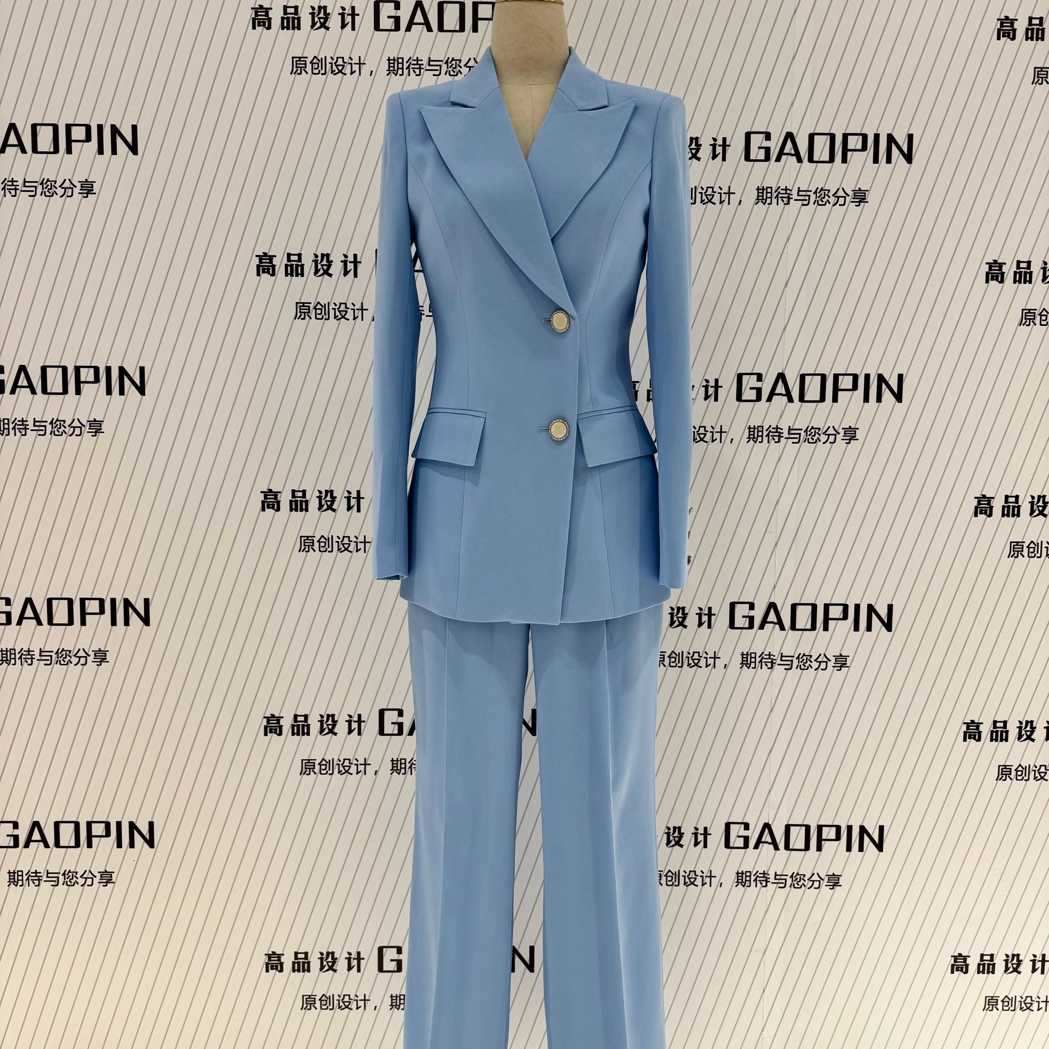 2025春夏季新款浅蓝色西装套装女原创设计艺考主持人高级感职业装