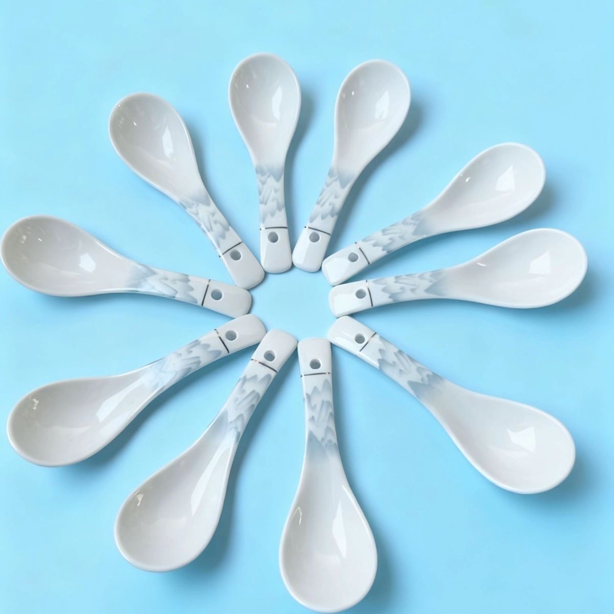 陶瓷勺子家用长柄汤勺小调羹喝汤食品级高档精致汤匙餐具