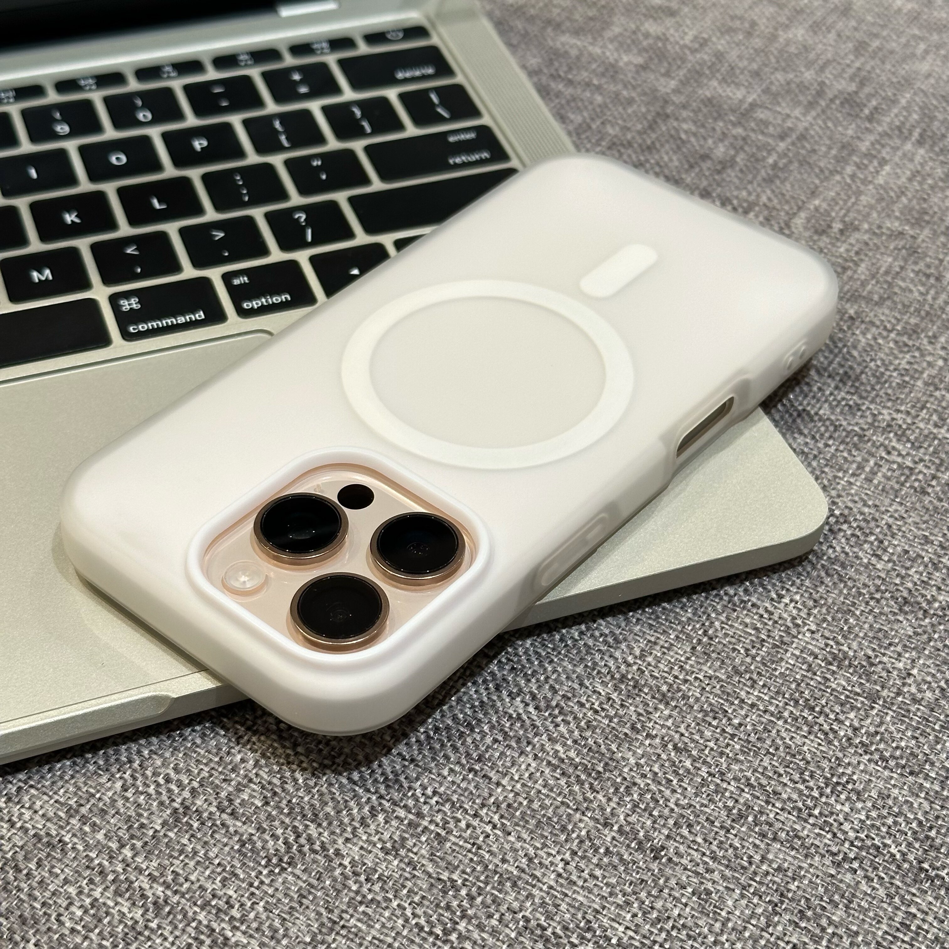 简约果冻磁吸适用iPhone17ProMax手机壳苹果16pro创意14pm保护套13/12软壳vivox200华为mate70荣耀oppo小米15