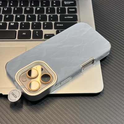 蓝色贴皮雪山纹适用iPhone16promax手机壳15苹果17pro纯色13简约12华为p70新款vivoppo小米14红米k80荣耀男款