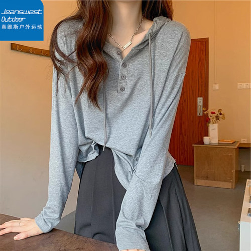 真维斯户外运动连帽秋设计感小众打底衫修身显瘦V领卫衣长袖上衣