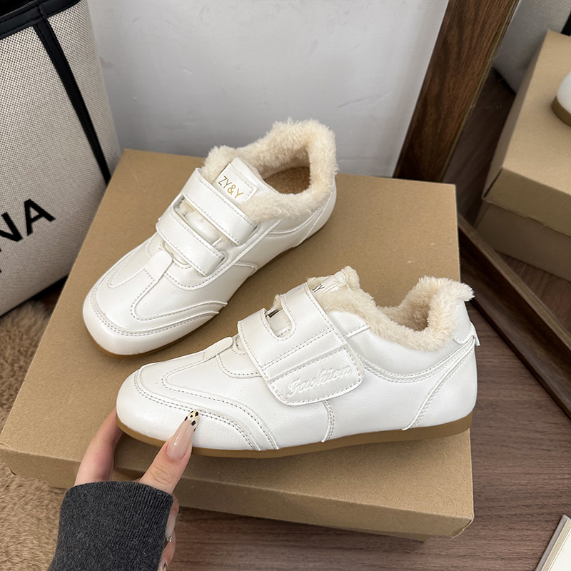 棉鞋~复古德训鞋女2025新款平底板鞋魔术贴内增高加绒运动休闲鞋